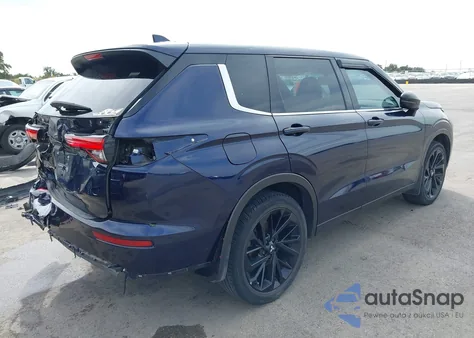 2022 Mitsubishi Outlander Black Edition 2Wd/Se 2.5 2Wd/Se Launch Edition 2Wd from USA, damaged, VIN JA4J3UA81NZ080851